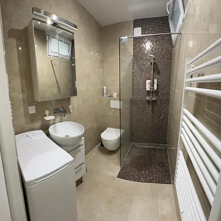 Au Bord De Apartament *